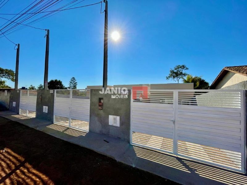 Casa para venda em Jarinu no bairro Maracanã 1 sala 2 dormitórios 0908